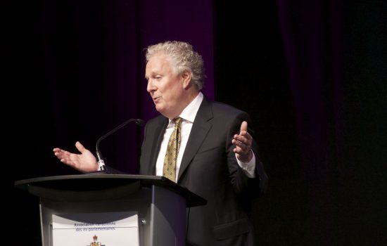 L'Honorable Jean Charest