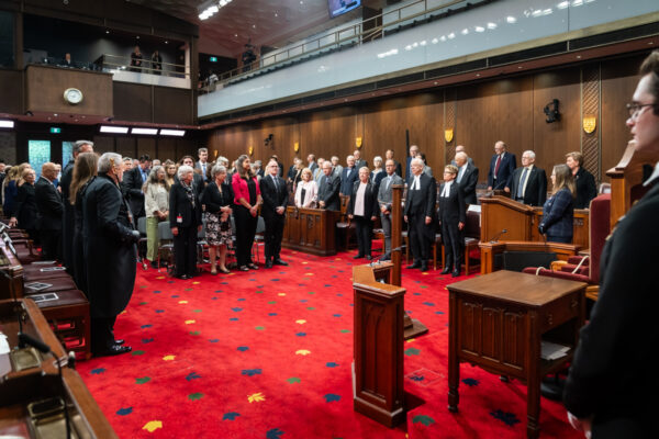 Canadian Association of Former Parliamentarians, Memorial Services for parliamentarians who passed away in the last year. / Association canadienne des Ex-Parlementaires, Cérémonies commémoratives pour les parlementaires décédés au cours de la dernière ann
