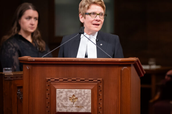 Canadian Association of Former Parliamentarians, Memorial Services for parliamentarians who passed away in the last year. / Association canadienne des Ex-Parlementaires, Cérémonies commémoratives pour les parlementaires décédés au cours de la dernière ann