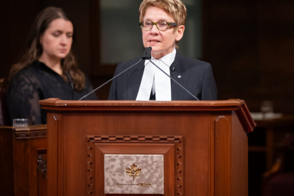 Canadian Association of Former Parliamentarians, Memorial Services for parliamentarians who passed away in the last year. / Association canadienne des Ex-Parlementaires, Cérémonies commémoratives pour les parlementaires décédés au cours de la dernière ann