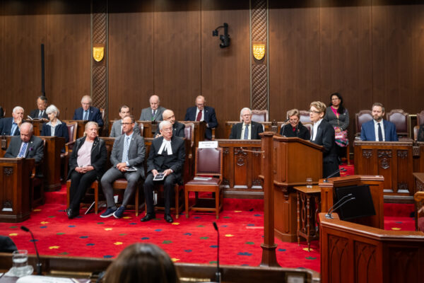 Canadian Association of Former Parliamentarians, Memorial Services for parliamentarians who passed away in the last year. / Association canadienne des Ex-Parlementaires, Cérémonies commémoratives pour les parlementaires décédés au cours de la dernière ann