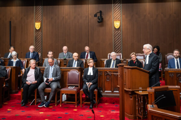 Canadian Association of Former Parliamentarians, Memorial Services for parliamentarians who passed away in the last year. / Association canadienne des Ex-Parlementaires, Cérémonies commémoratives pour les parlementaires décédés au cours de la dernière ann