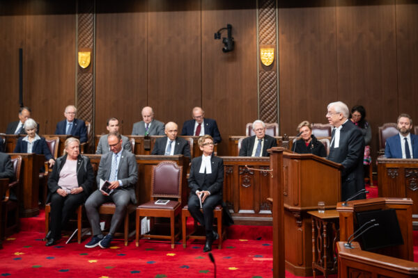 Canadian Association of Former Parliamentarians, Memorial Services for parliamentarians who passed away in the last year. / Association canadienne des Ex-Parlementaires, Cérémonies commémoratives pour les parlementaires décédés au cours de la dernière ann