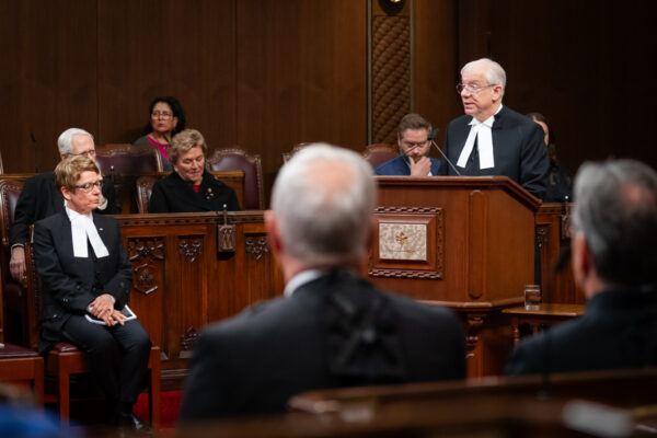 Canadian Association of Former Parliamentarians, Memorial Services for parliamentarians who passed away in the last year. / Association canadienne des Ex-Parlementaires, Cérémonies commémoratives pour les parlementaires décédés au cours de la dernière ann