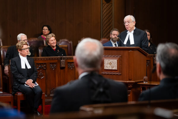 Canadian Association of Former Parliamentarians, Memorial Services for parliamentarians who passed away in the last year. / Association canadienne des Ex-Parlementaires, Cérémonies commémoratives pour les parlementaires décédés au cours de la dernière ann