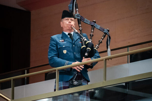 Canadian Association of Former Parliamentarians, Memorial Services for parliamentarians who passed away in the last year. / Association canadienne des Ex-Parlementaires, Cérémonies commémoratives pour les parlementaires décédés au cours de la dernière ann