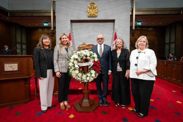 Canadian Association of Former Parliamentarians, Memorial Services for parliamentarians who passed away in the last year. / Association canadienne des Ex-Parlementaires, Cérémonies commémoratives pour les parlementaires décédés au cours de la dernière ann