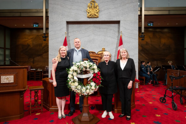 Canadian Association of Former Parliamentarians, Memorial Services for parliamentarians who passed away in the last year. / Association canadienne des Ex-Parlementaires, Cérémonies commémoratives pour les parlementaires décédés au cours de la dernière ann