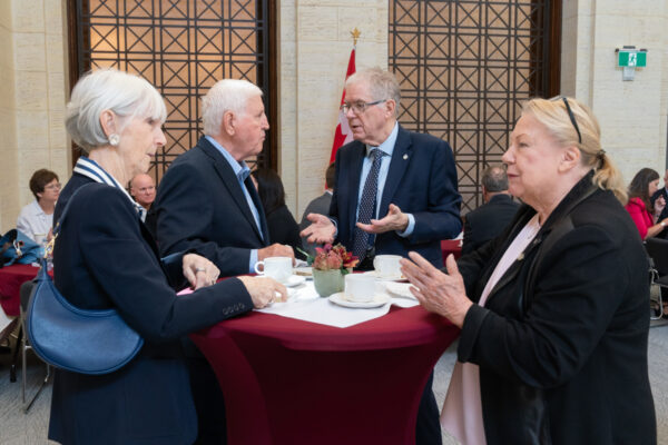 Canadian Association of Former Parliamentarians, Memorial Services for parliamentarians who passed away in the last year. / Association canadienne des Ex-Parlementaires, Cérémonies commémoratives pour les parlementaires décédés au cours de la dernière ann